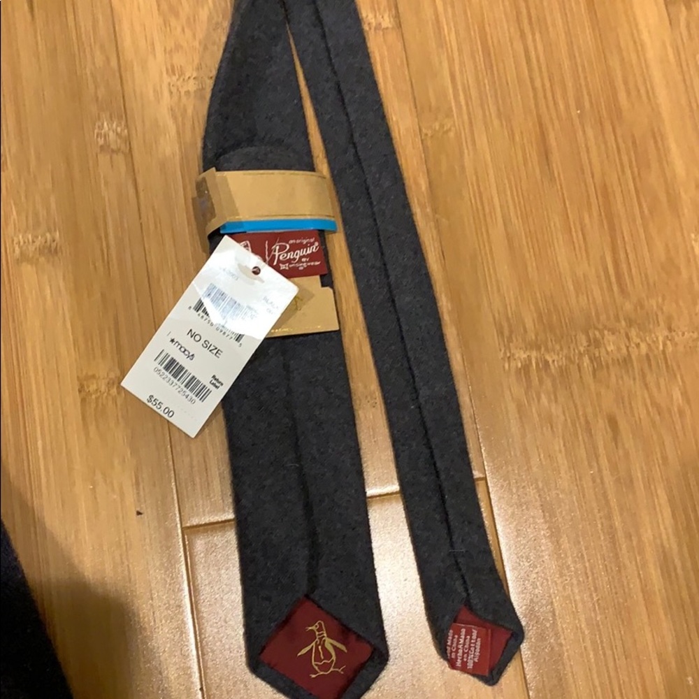 Penguin skinny tie. Gray, “wool look” - Picture 4 of 6
